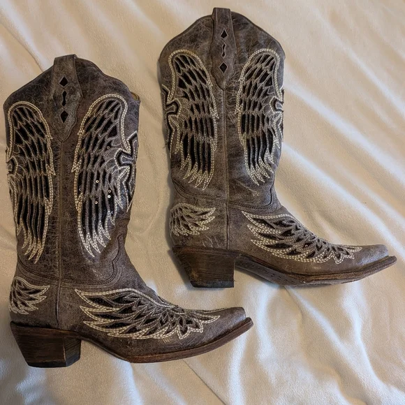 Corral Cross And Wings Cowgirl Boots - Picture 4 of 12